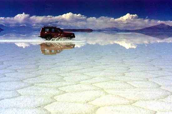Salar de Uyuni ทะเลเกลือ ที่ใหญ่ที่สุดในโลก ที่ โบลิเวีย