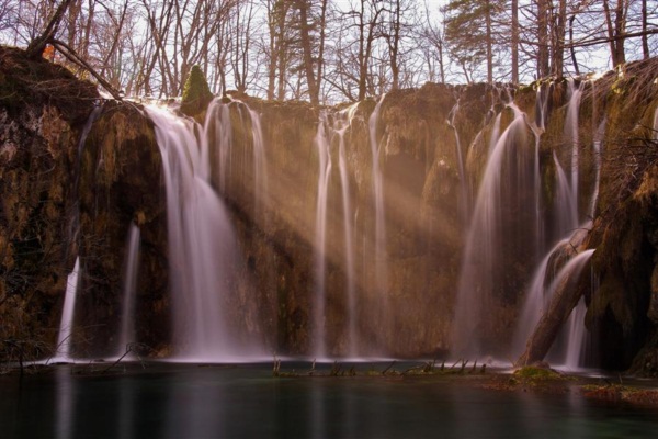 10 อันดับ สถานที่สวย มหัศจรรย์ บนผืนโลก สถานที่สวยมหัศจรรย์ PlitviceLakes