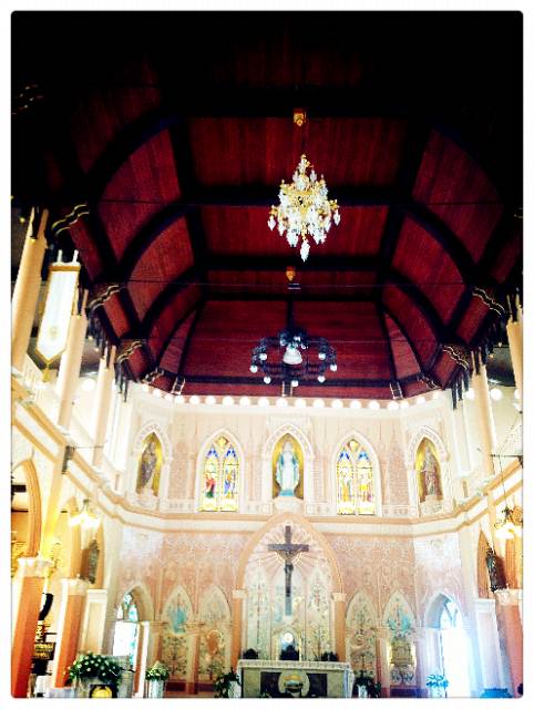 โบสถ์วัดแม่พระปฏิสนธินิรมล โบสถ์คาทอลิกที่สวยที่สุดในประเทศไทย