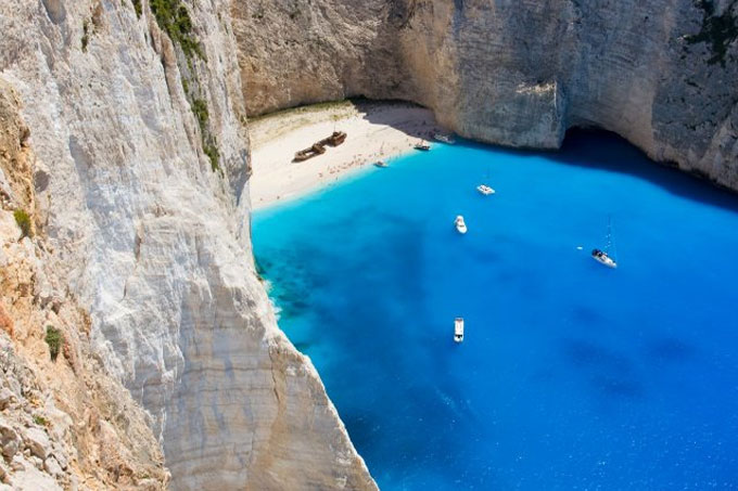 10 อันดับ ชายหาด ที่สวยที่สุดในโลก ที่ครั้งหนึ่งในชีวิตต้องลองไปเยือน!