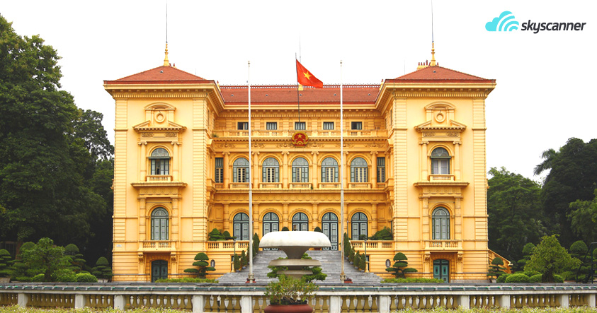 vietnam_hanoi_presidential-palace_reshutterstock_89170510_fb