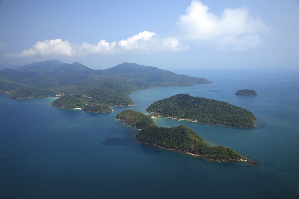 Bird's-eye view image of Elephant Island, Trat