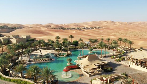 Qasr_Al_Sarab_Desert_Resort