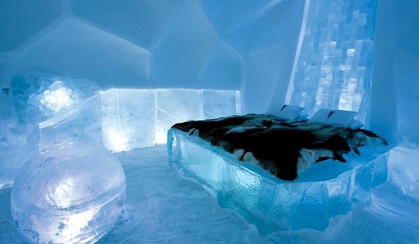 IceHotel-snow-rooms