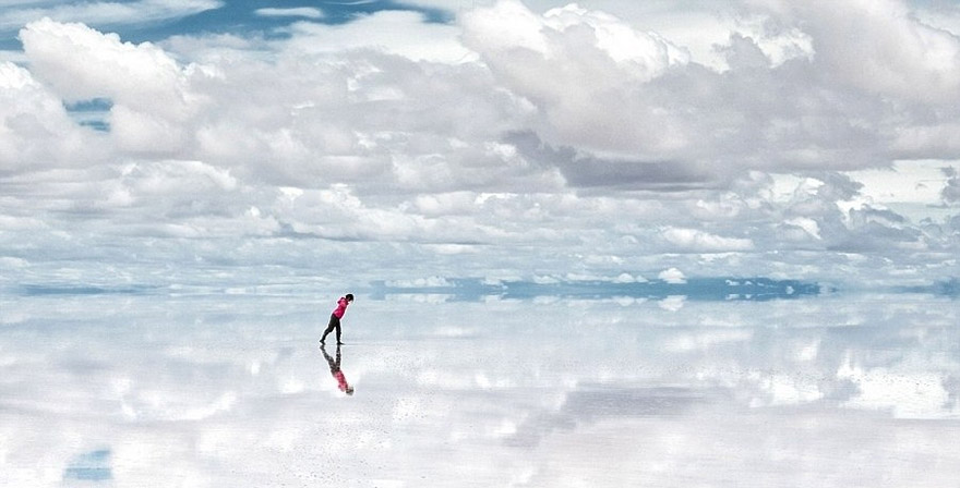 Largest Salt Flat in the world: Salar de Uyuni, Bolivia 1