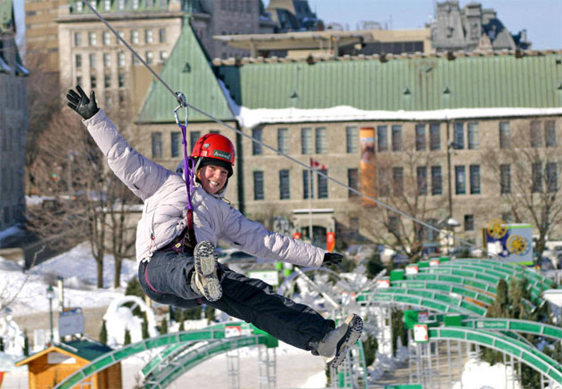 Quebec-Winter-Carnival-ski-sailing