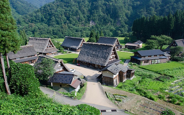 หมู่บ้านโกคายามะ จังหวัดโทยามะ (Gokayama)