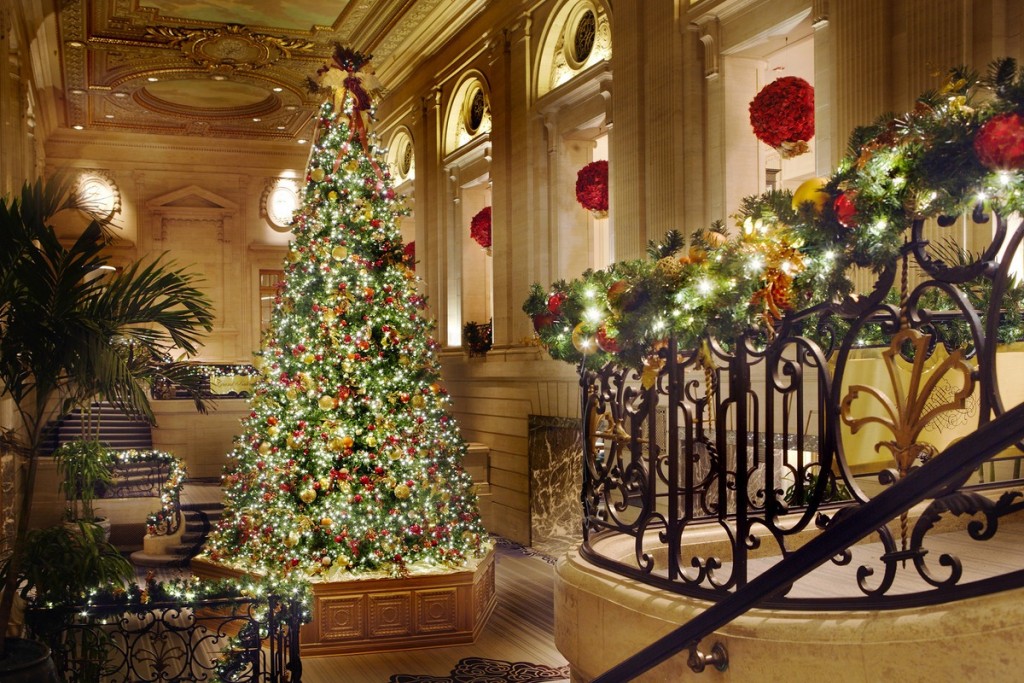 Hilton-Chicago-©Huber-Christmas-Tree-1-1