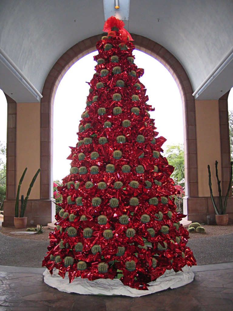 Westin-La-Paloma-Cactus-Christmas-Tree-002B