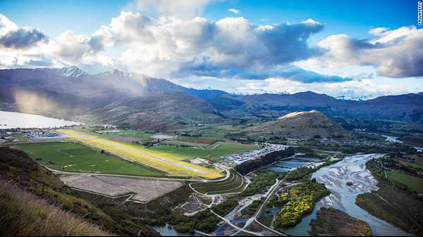 1 queenstown-airport-scenic-approaches-exlarge-169