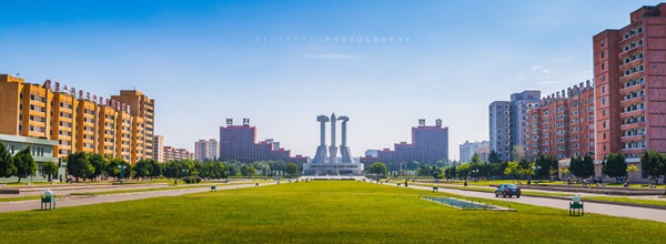 แล้วคุณจะทึ่ง! 12 วันในเกาหลีเหนือ กับภาพพาโนรามาของเมืองแห่งคอมมิวนิสต์