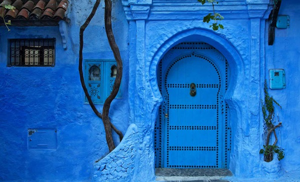 CHEFCHAOUEN (เชฟชาอูน) เมืองโบราณที่ถูกย้อมด้วยสีฟ้า! เก่าแก่ที่สุดในโมร็อกโกlets-travel-to-morocco-chefchaouen-with-sandra-jordan-1