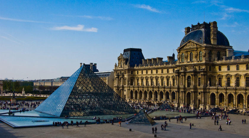 Louvre-Museum-Paris