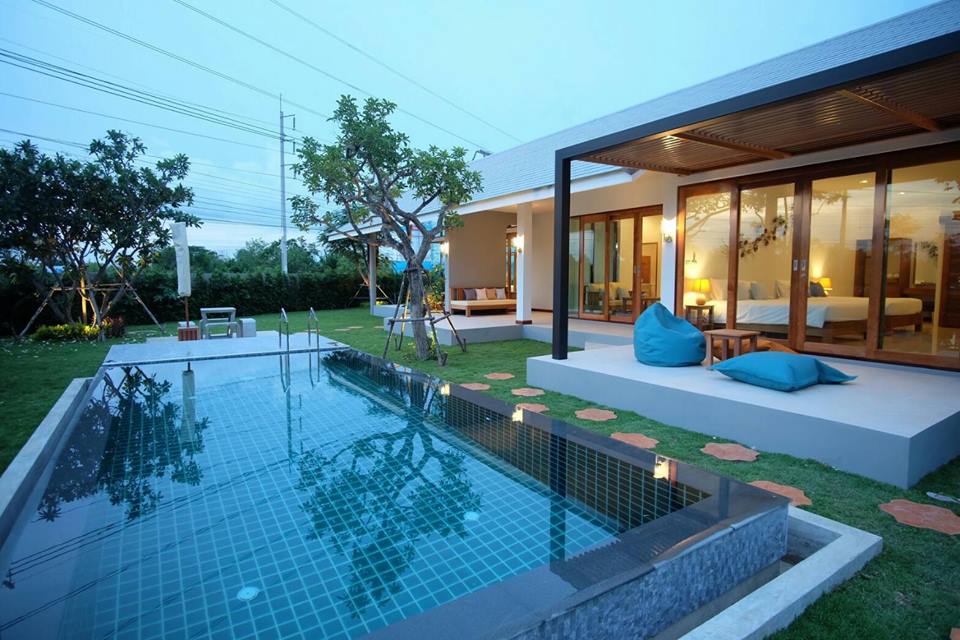 Cosmo House Hua Hin Pool Villa 
