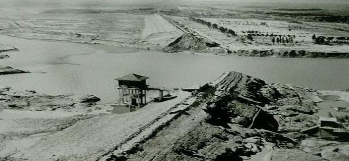 ปี 1975 น้ำท่วม แม่น้ำหรู เขื่อนปันเฉียว เมืองจูหม่าเตี้ยน ประเทศจีน