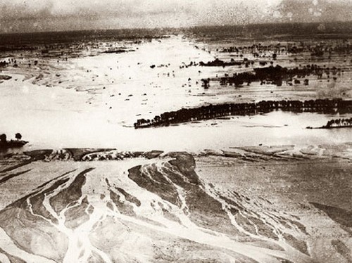 ปี 1642 น้ำท่วม เมืองไคเฟิง มณฑลเหอหนาน ประเทศจีน