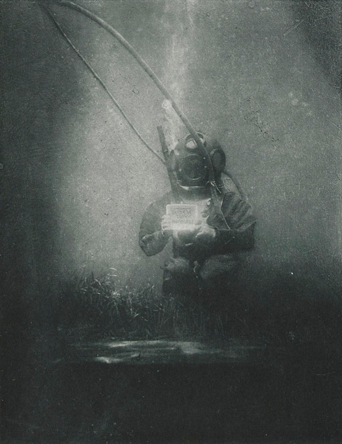 ภาพถ่ายใต้น้ำครั้งแรกของโลก 