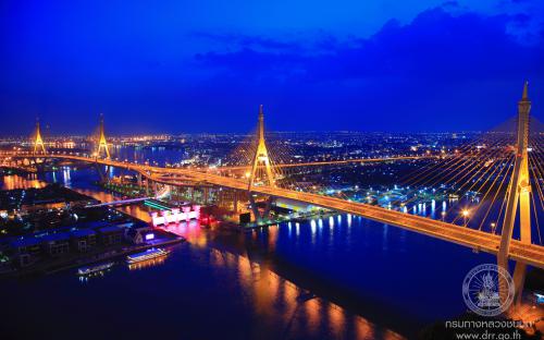 สะพานภูมิพล ข้ามแม่น้ำเจ้าพระยา สะพานที่สวยที่สุดแห่งหนึ่งของไทย