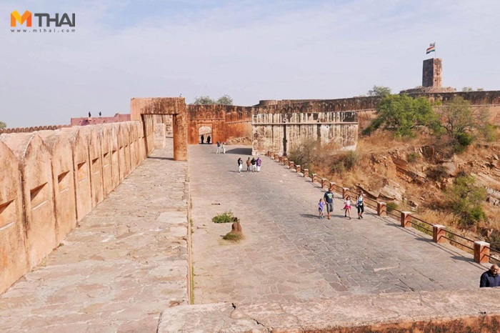 ป้อมชัยคฤห์ (Jaigarh fort)