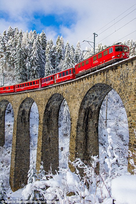 Bernina Express เส้นทางรถไฟสายโรแมนติก สวยที่สุดในยุโรป