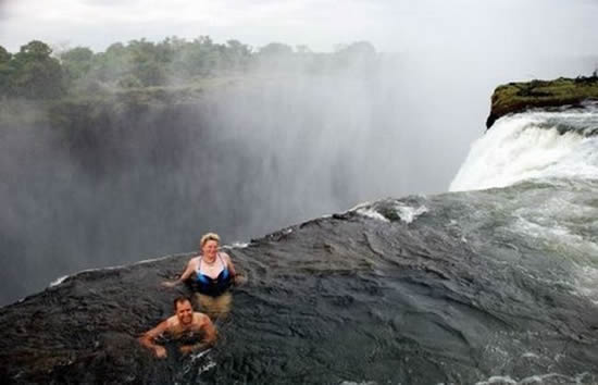 Devil's Pool สระน้ำปิศาจ ซิมบับเว Zimbabwe Mthai travel