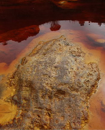 แม่น้ำสีแดง (Rio Tinto) ที่ประเทศสเปน