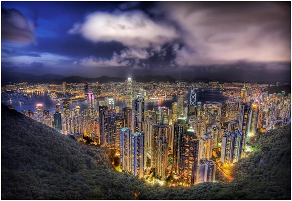 10 อันดับ เมืองที่สว่างไสวที่สุดในโลก Hong kong, China