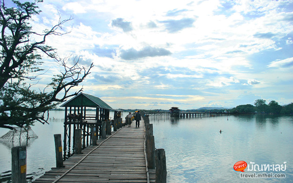 08สะพานไม้อูเบง1