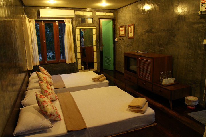 77003_164212960278284_4767950_n