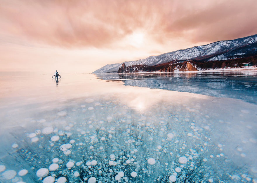 ทะเลสาบลึกที่สุดในโลก ทะเลสาบไบคาล ที่สุดในโลก ที่เที่ยวรัสเซีย เกร็ดความรู้