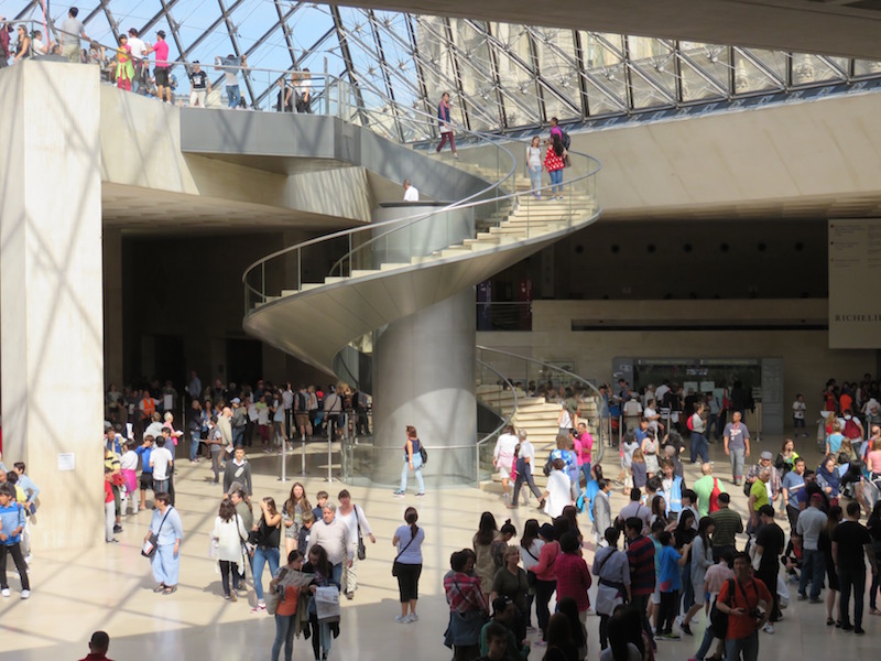 Louvre Lift กรุงปารีส (Paris) ประเทศฝรั่งเศส (France)