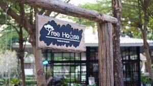  Tree House Cafe