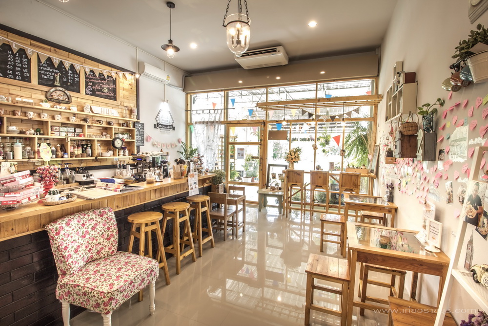 Little Home Cafe’Photharam