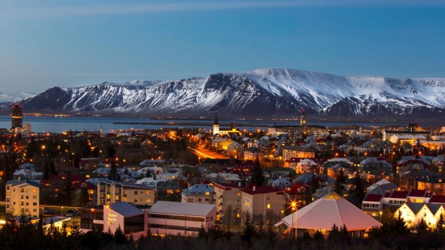 เมืองเรคยาวิก (Reykjavik) ประเทศไอซ์แลนด์ (Iceland)
