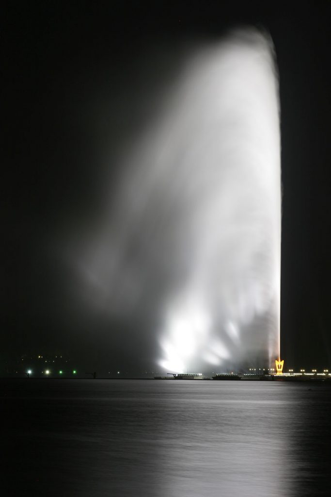 King Fahd’s Fountain (น้ำพุที่สูงที่สุดในโลก!) เมืองญิดดะฮ์ (Jeddah) ประเทศซาอุดีอาระเบีย (Saudi Arabia)
