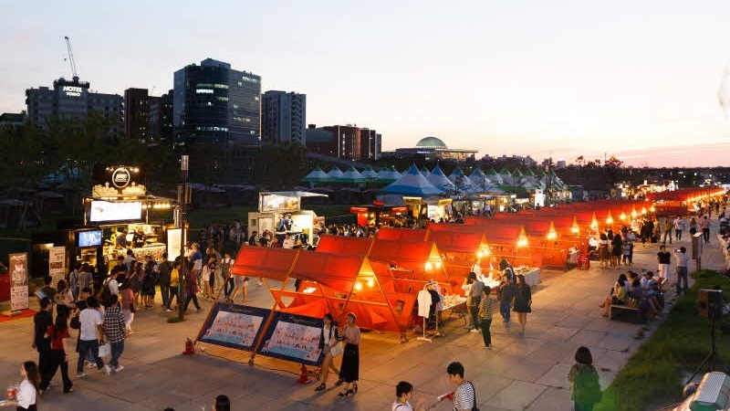 กรุงโซล ช้อปปิ้งเกาหลี ตลาดกลางคืน ตลาดกลางคืน เกาหลี ที่เที่ยวเกาหลี เที่ยวเกาหลี เที่ยวโซล